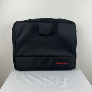 Snap-on Soft Padded Travel Case‎ Preowned